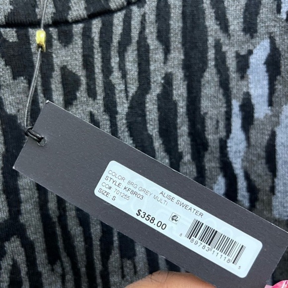 Kobi Halperin Alise Sweater NWT Grey Multi Animal Print Crew Neck Size S - Picture 4 of 6